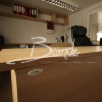 Kancelársky nábytok