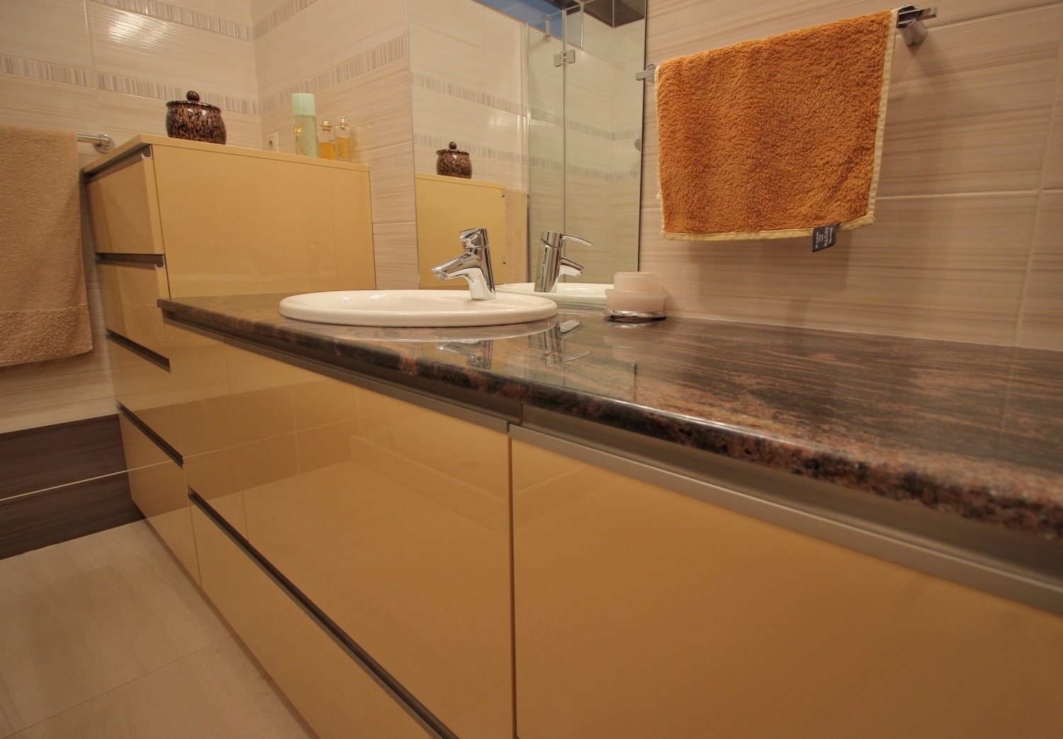 Modern&eacute; k&uacute;pelne &ndash; k&uacute;pelne snov